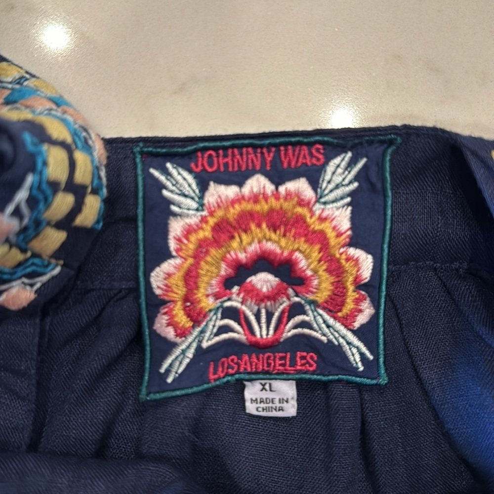 Jonny was navy blue Linen embroidered blouse - Picture 7 of 12